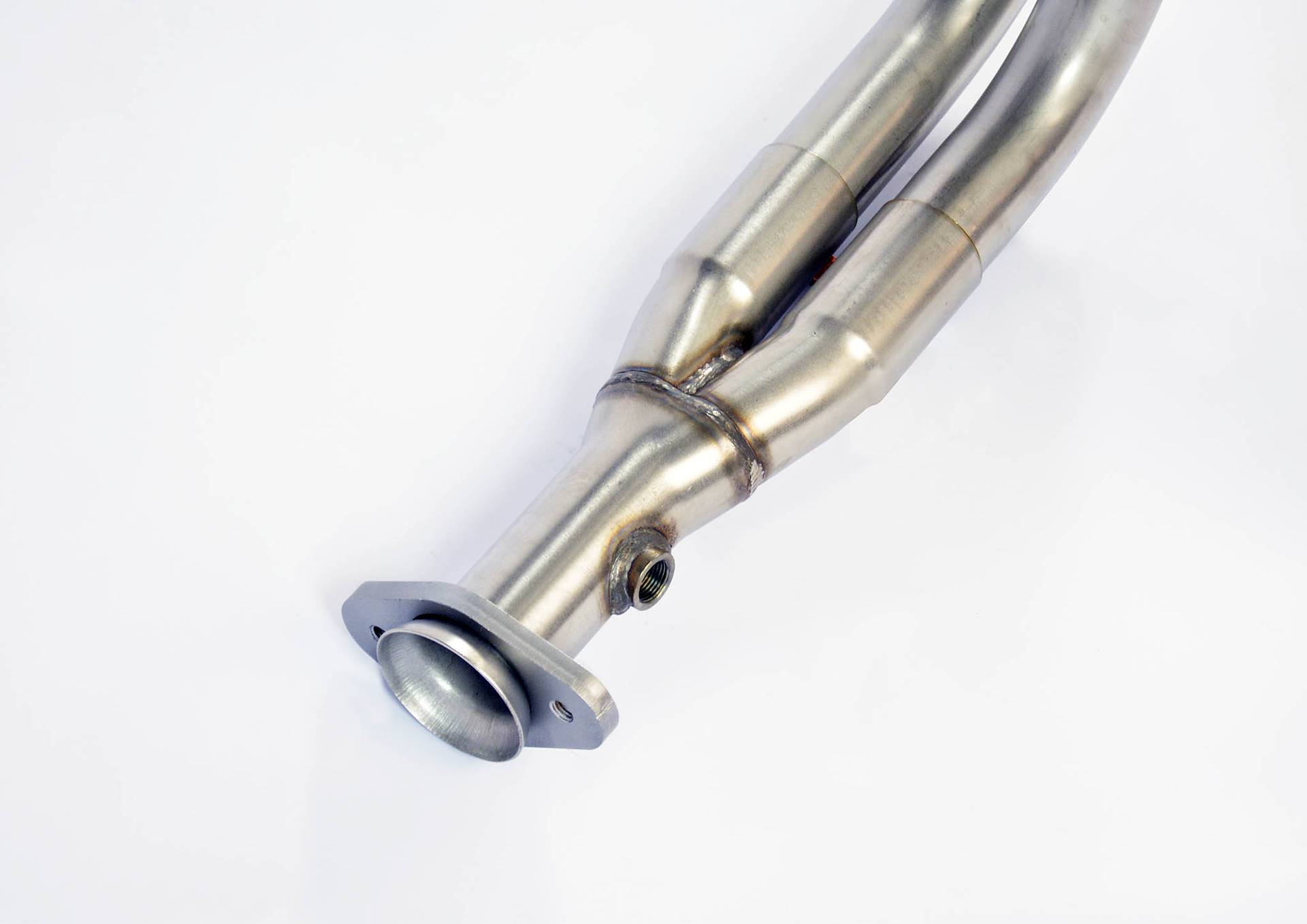 Manifold for OEM catalytic converter